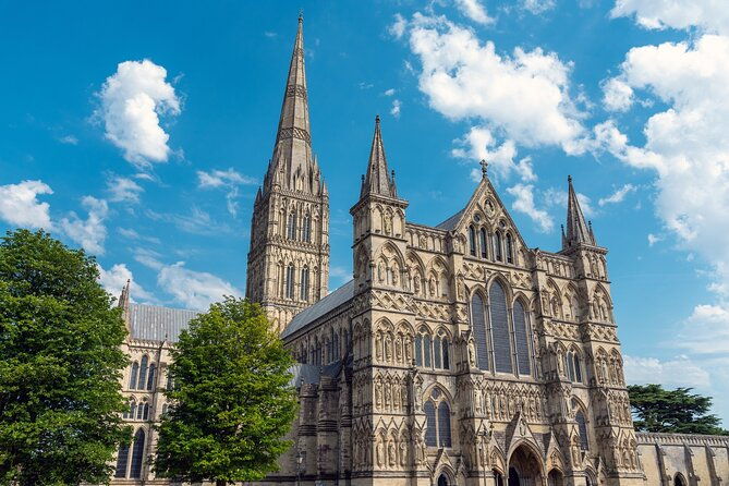 stonehenge-salisbury-cathedral-private-day-trip-from-london