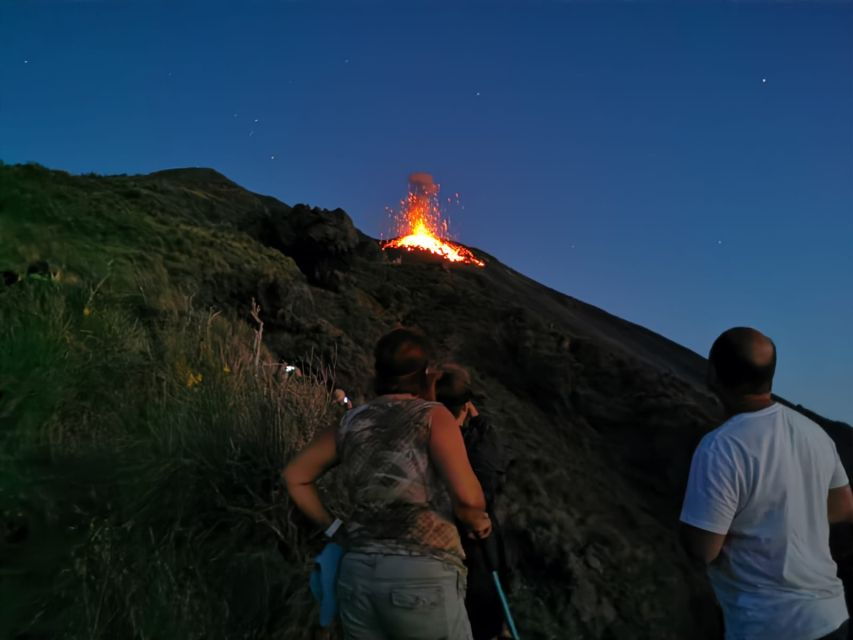 stromboli-sunset-trekking-at-sciara-del-fuoco