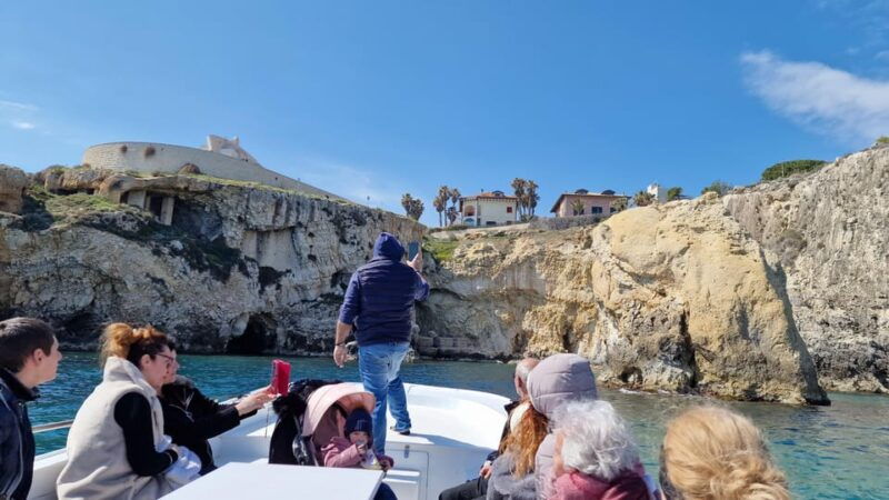 syracusesnorkelingpillirina-ortigia-sea-caves-boat-tour