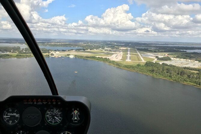 Take a Thrilling 1-Hour Private Helicopter Ride to Space Coast