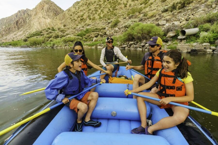 taos-rio-grande-racecourse-whitewater-adventure