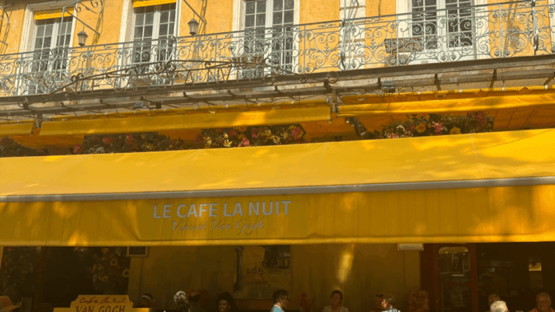 the-essence-of-provence-avignon-st-remy-les-baux-arles