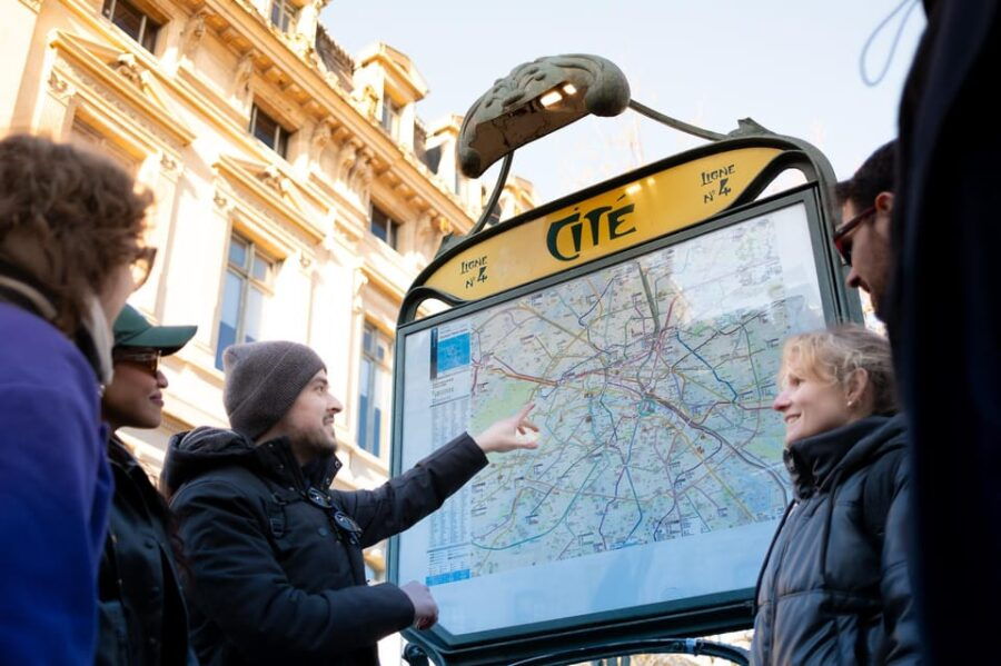 the-paris-experience-montmartre-ile-de-la-cite-louvre