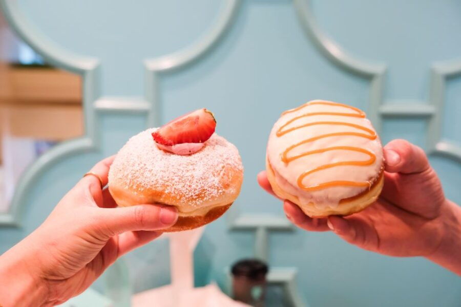 times-square-donut-adventure-by-underground-donut-tour