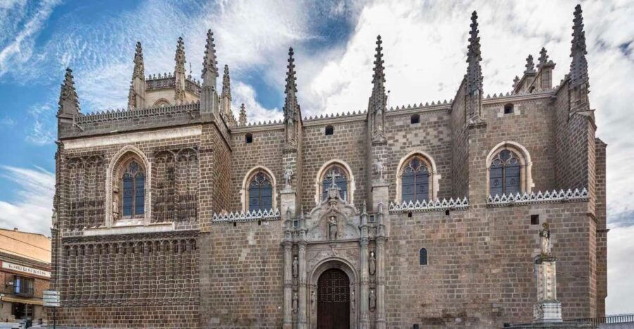 toledo-guided-monument-walking-tour-with-wristband-pass