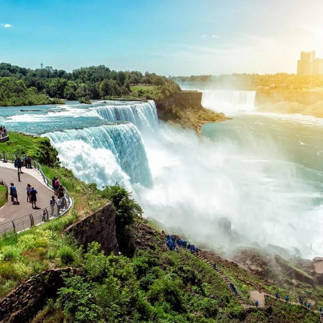 torontoniagara-fallsthousand-islands-3-day-tour-from-ny