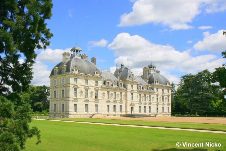 tours-amboise-private-day-trip-chambord-blois-cheverny