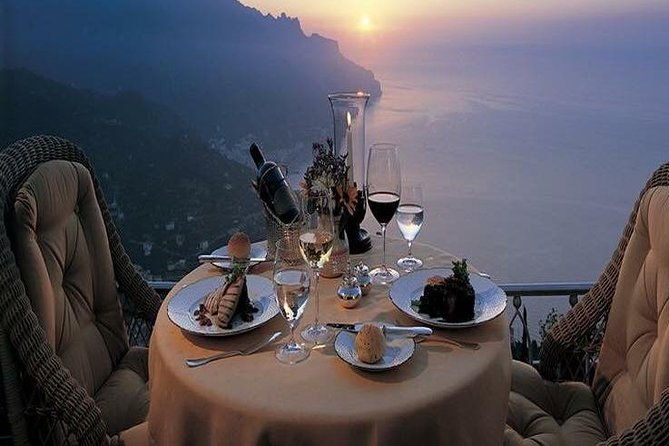 transfer-naples-to-ravello-and-stop-in-pompeii