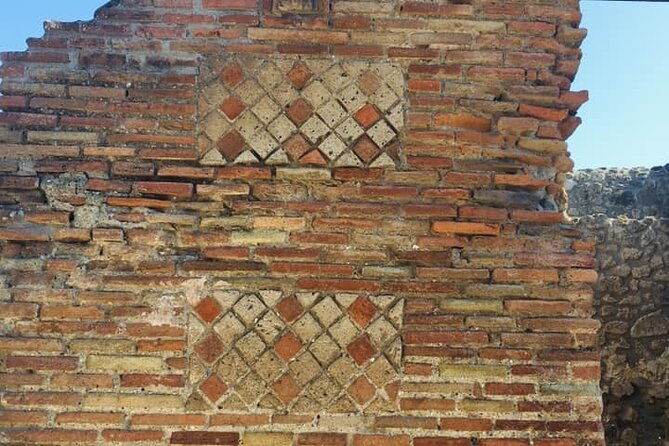 transfer-rome-to-naples-with-stop-at-pompeii-vice-versa