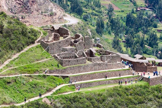 transportation-cusco-ollantaytambo-visiting-pisac-ruins-and-pisac-market