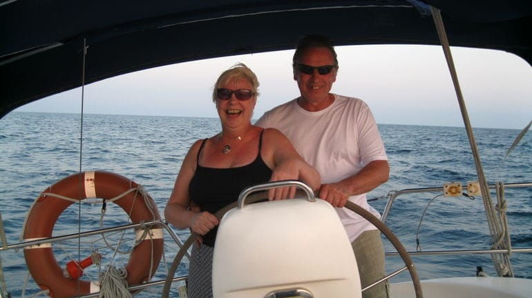 two-hour-luxury-sailing-experience-with-open-bar