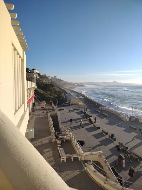 unique-basque-nature-guided-tour-by-car