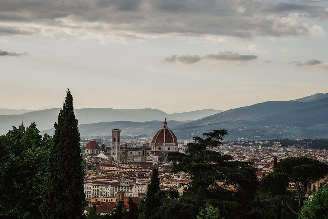 uphill-to-piazzale-michelangelo-san-miniato-basilica-panoramic-walking-tour