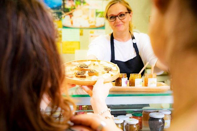 vatican-market-food-tour-and-shopping