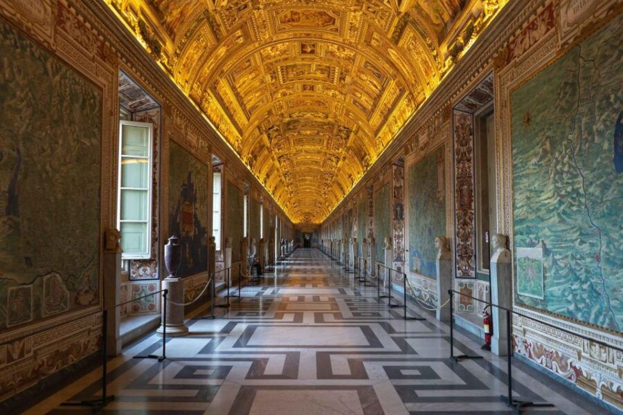 vatican-museums-sistine-chapel-skip-the-line-guided-tour-4