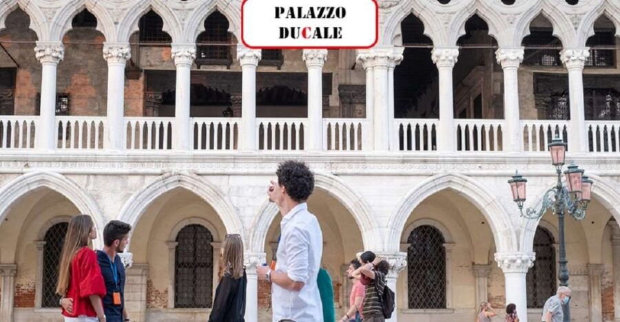 venice-doges-palace-bridge-of-sighs-prisons-guided-tour