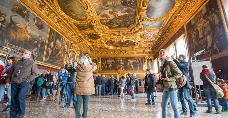 venice-doges-palace-reserved-entry-ticket