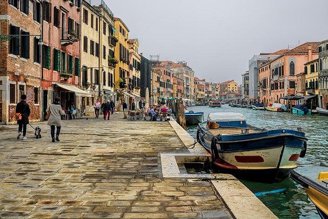 venice-traditions-myths-and-lifestyle-tour