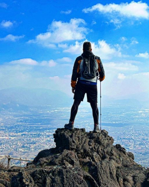 vesuvius-by-night-without-crater-original
