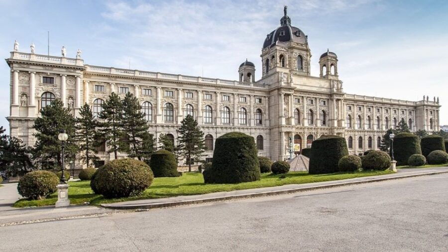 vienna-walking-tour-of-the-historic-ringstrasse