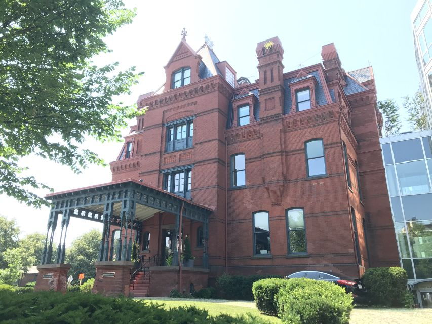 washington-dc-dupont-circle-embassy-row-architecture-tour