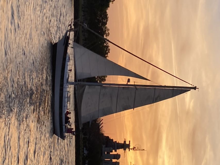Wilmington: 2-Hour Waterfront Charter