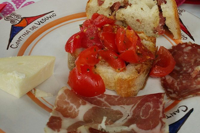 wine-tasting-in-the-vesuvius-national-park-2