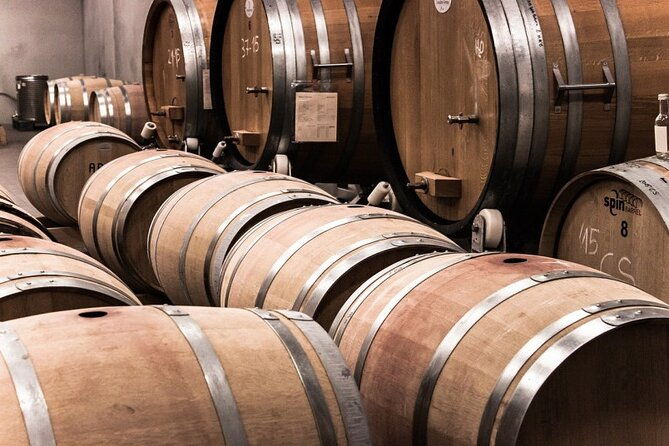 wine-tour-athens-to-visit-2-of-the-most-award-winning-wineries