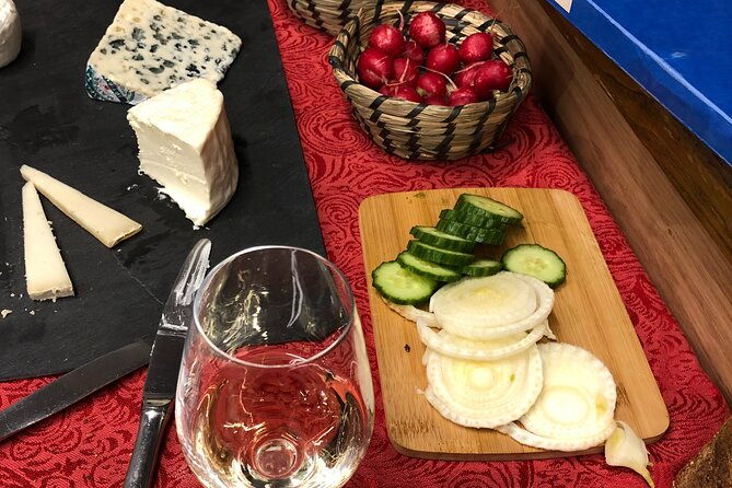 wine-your-way-through-the-marais