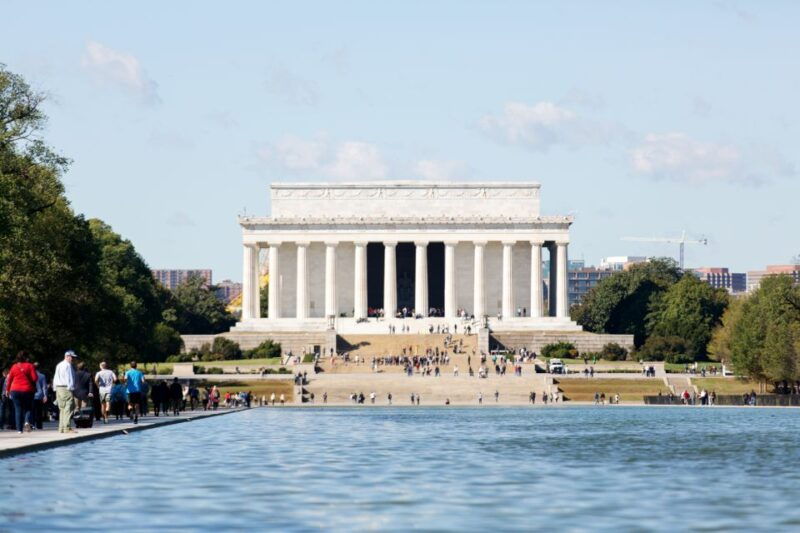 2-for-1-dc-highlights-arlington-cemetery-tour-bundle