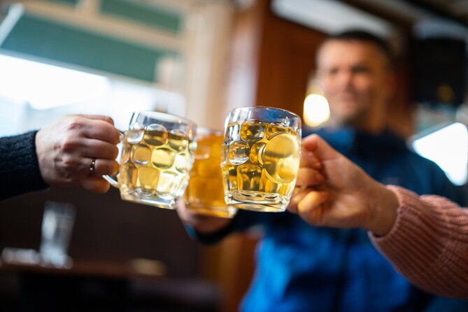 2-hours-private-walking-to-bristol-cider-tour-with-cheese