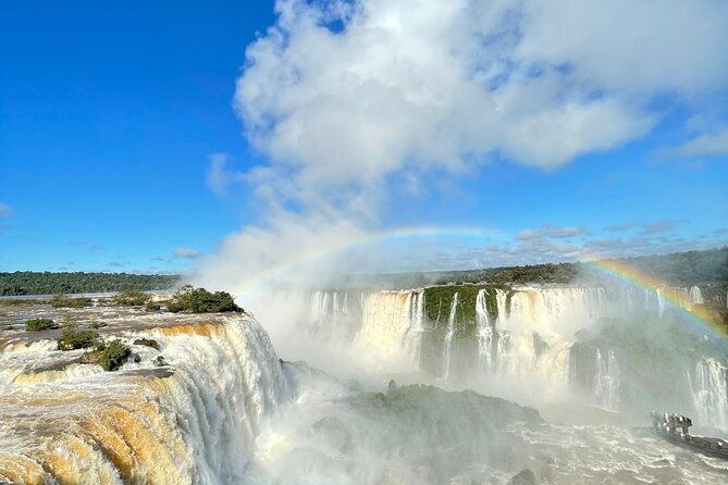 01-day-tour-of-iguacu-falls-brazil
