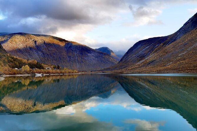 1-day-flexible-hardangerfjord-and-voringsfossen-tour-from-bergen