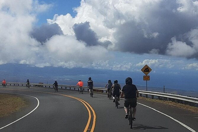 1pm-haleakala-unguided-downhill-tour