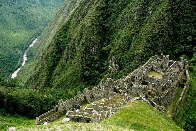 2-days-original-inca-trail-to-machu-picchu-max-6-people