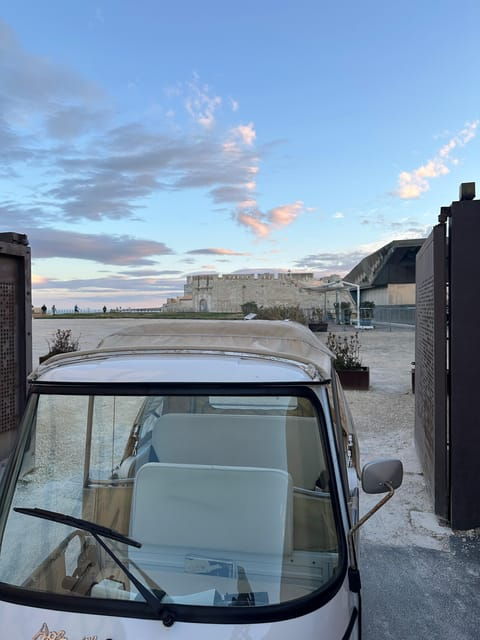 2-hour-tuk-tuk-tour-of-syracuse-and-ortigia