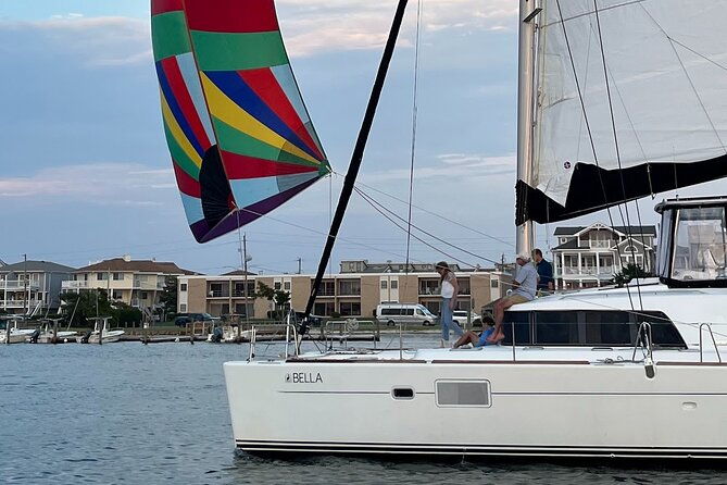 2-hours-cocktail-sail-aboard-bella