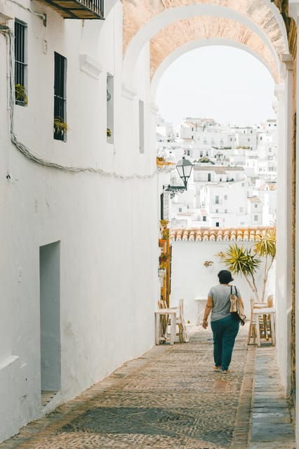 2-hours-private-historical-tour-in-cadiz