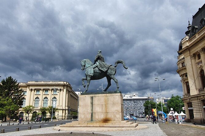 2-hours-private-walking-tour-in-bucharest-city