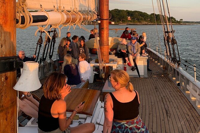 2-hours-sunset-private-charter-on-hearts-desire-in-casco-bay