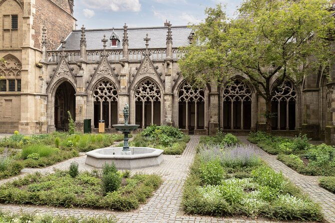 2-hours-utrecht-family-walking-tour