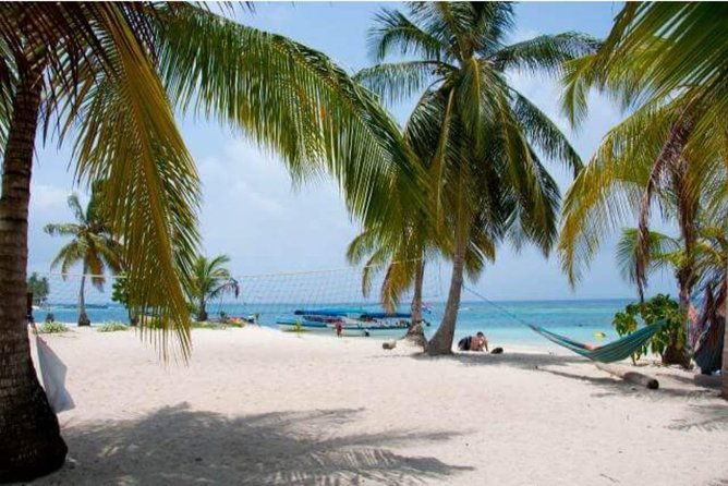 2d-1n-isla-diablo-san-blas-in-shared-cabin-tour-meals-included
