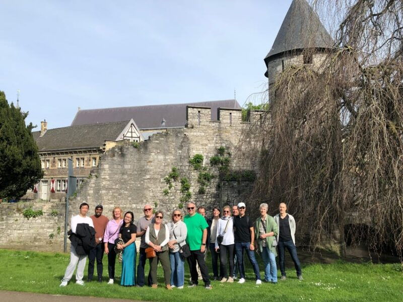 2h-walking-tour-maastricht