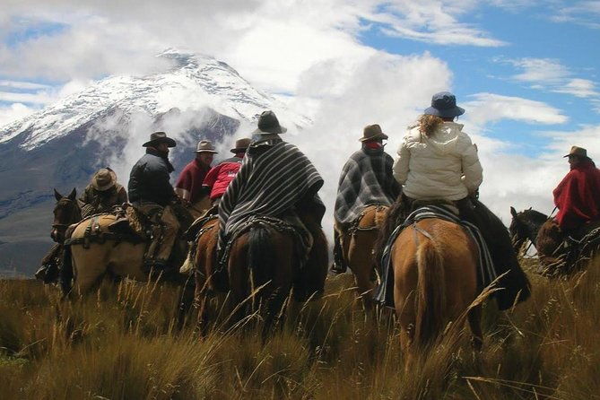 3-day-adventure-quito-cotopaxi-quilotoa-banos-jungle-quito