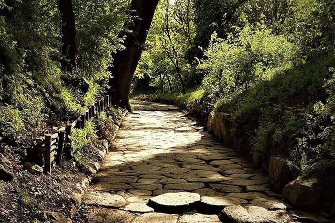 3-hours-hiking-on-the-via-sacra-romana-between-lakes-nature-and-pasta