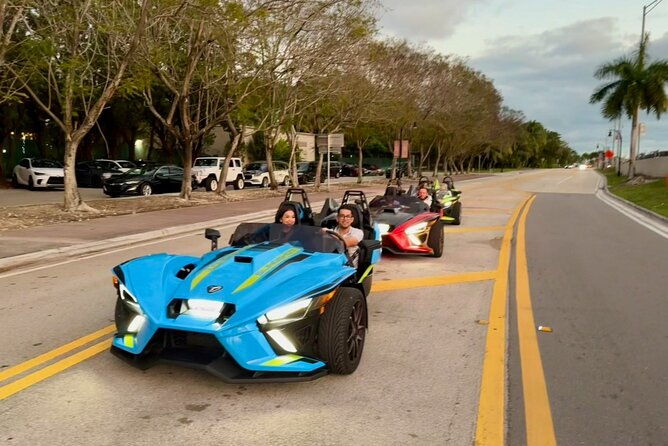 3-hours-polaris-slingshot-rental-in-miami