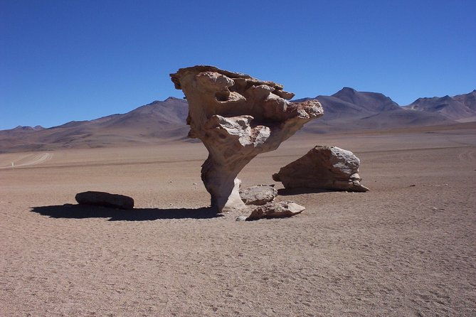 4-days-experience-at-uyuni-salt-flat-from-san-pedro-de-atacama
