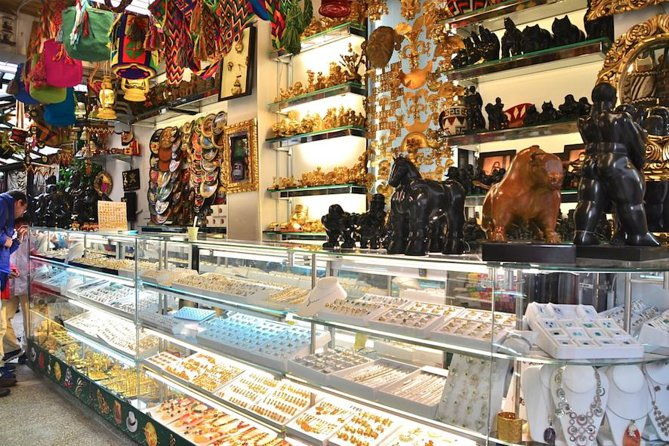 4-hour-comprehensive-private-emerald-tour-in-bogota