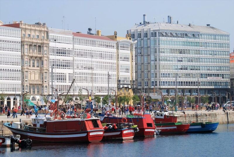 a-coruna-4-hour-guided-city-walking-tour-with-food-tasting
