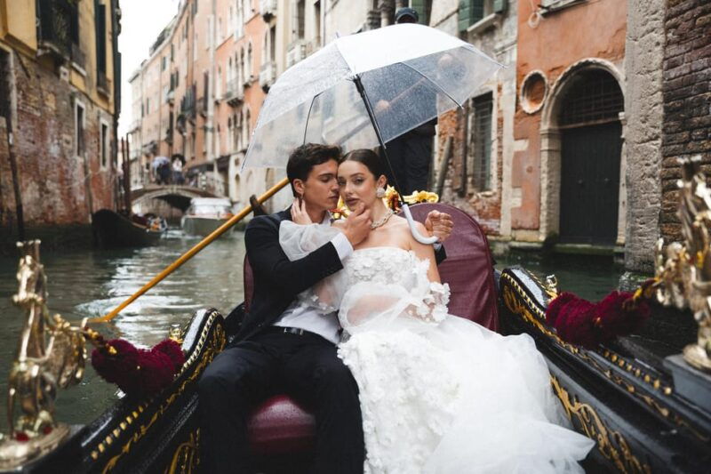 a-unique-photoshoot-in-venice